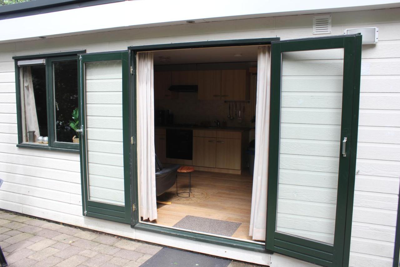 Sfeervolle Chalet Met Terras, H14 De Veldkamp, Epe, Voor 4 Personen Vila Exterior foto